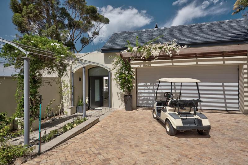 To Let 5 Bedroom Property for Rent in Steenberg Estate Western Cape